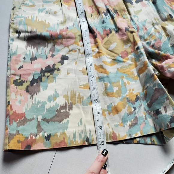 Vintage USA Made Colourful Pastel Abstract Cotton Bermuda Shorts - Picture 13 of 15